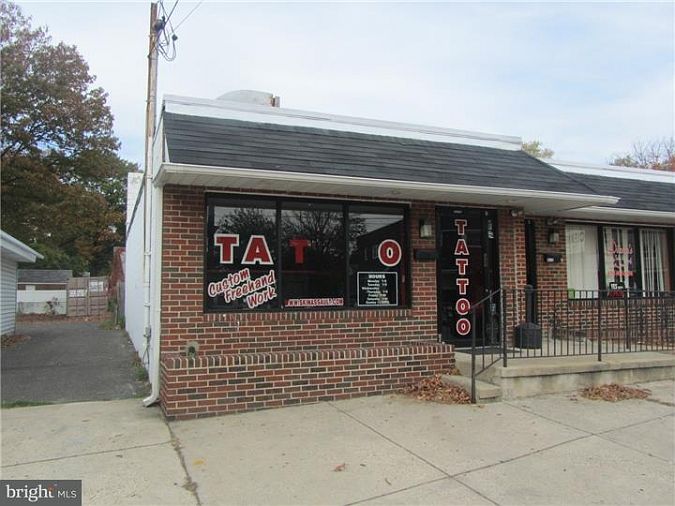 2nd image of 6025 Westfield Ave