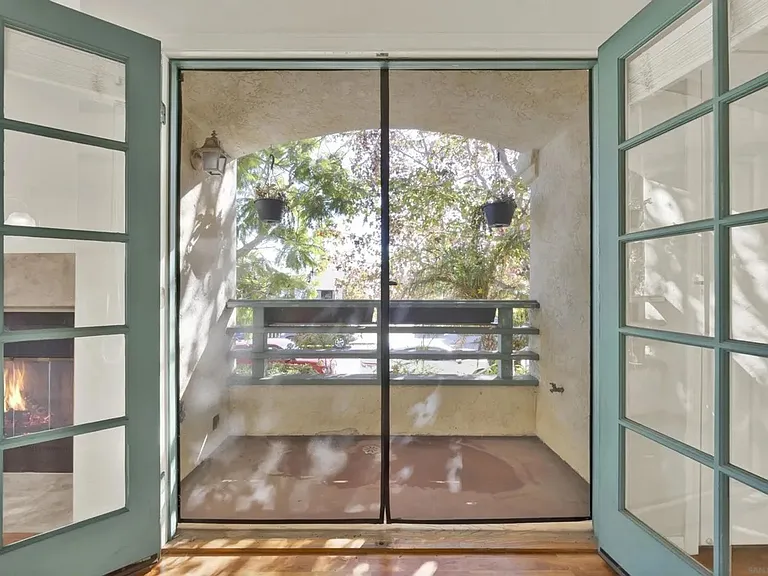 3104 Dickens St — Photo 13