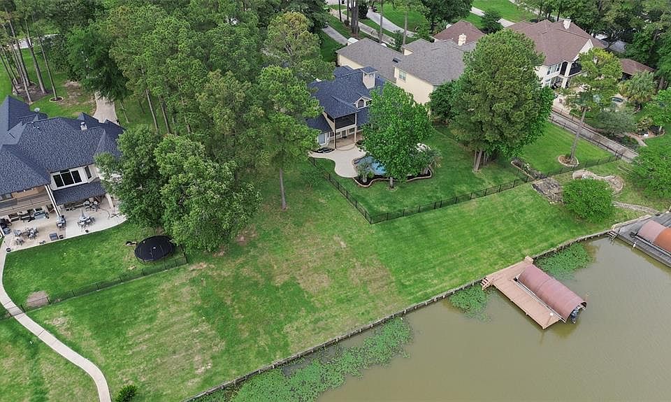 1st image of 11424 Lake Oak Drive