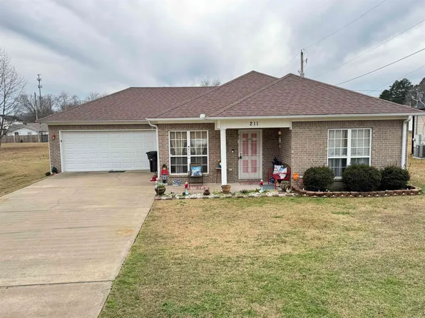 211 W Valentine Rd, Jacksonville, AR 72076