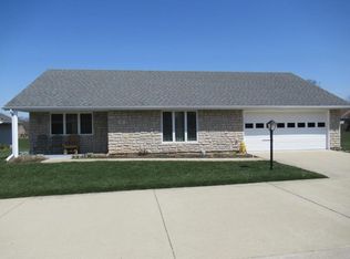 943 E Lawn Ave APT 6, Urbana, OH 43078