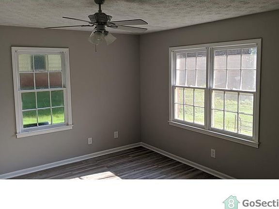 5th image of 373 Haymarket Ln