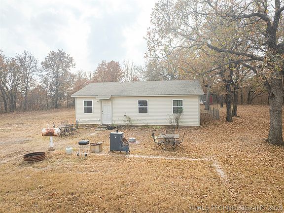 4th image of 248 Pebble Ln