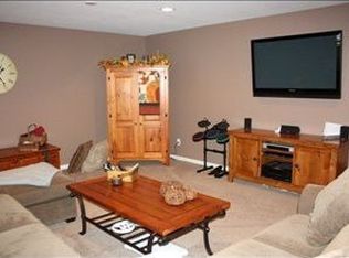 9053 Tonya Ter, Manhattan, KS 66502