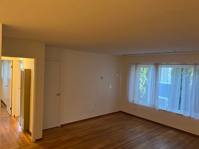 1730 Stuart St — Photo 14