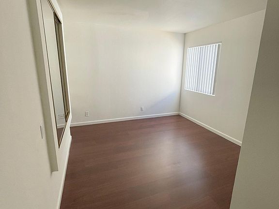 5th image of 244 W Spazier Ave #109
