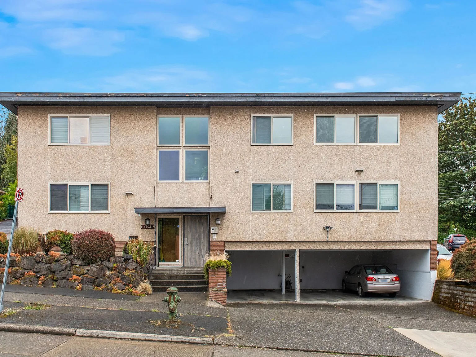 Lee Ann Apartments — Photo 2