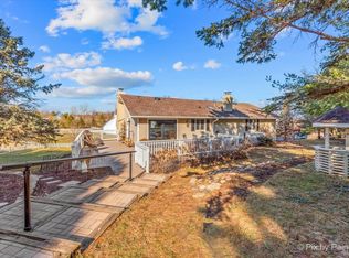 42W858 Bahr Rd, Hampshire, IL 60140