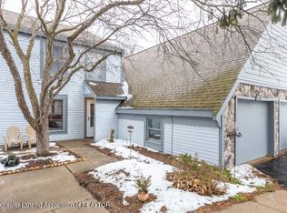1802 Nemoke Trl, Haslett, MI 48840