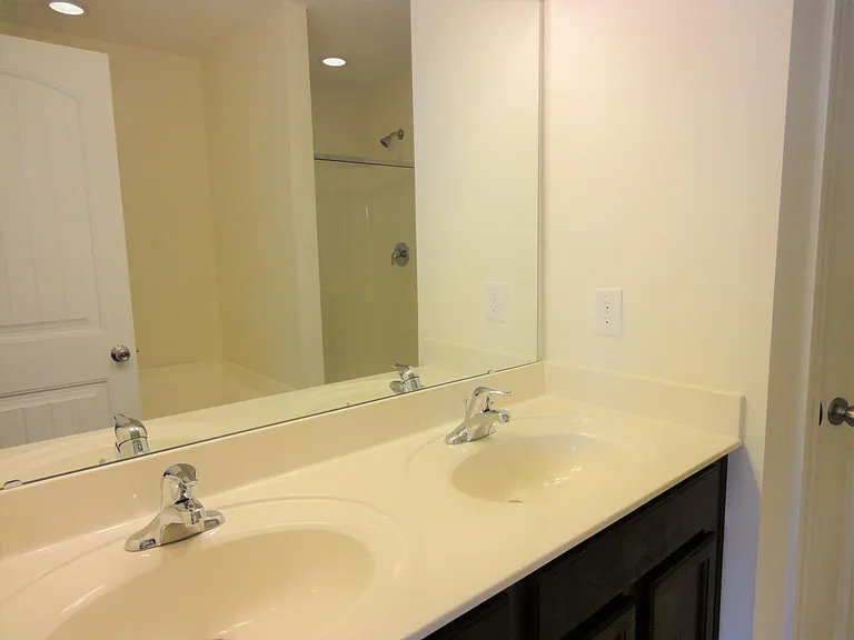 9812 Precious Stone Dr — Photo 18