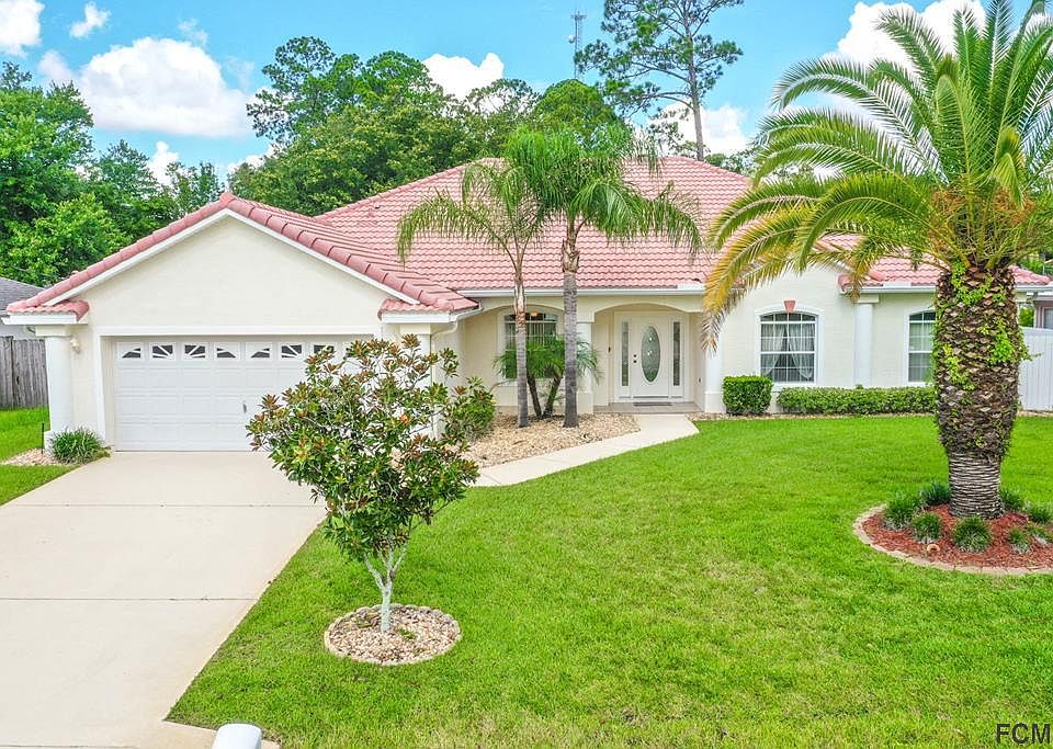 1st image of 25 Woodfair Ln