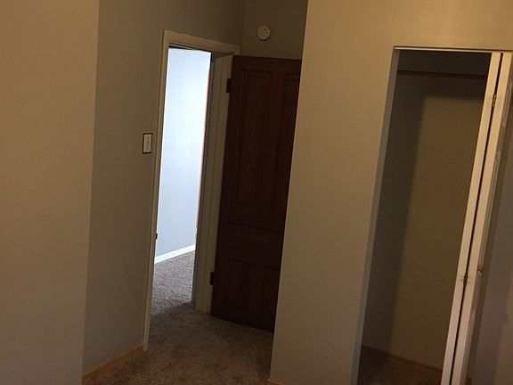 3rd image of 4114 N Whitehouse St