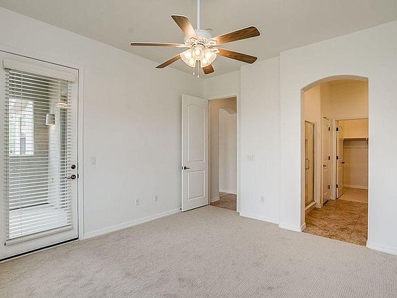 3rd image of 10055 N 142nd St Unit 2300