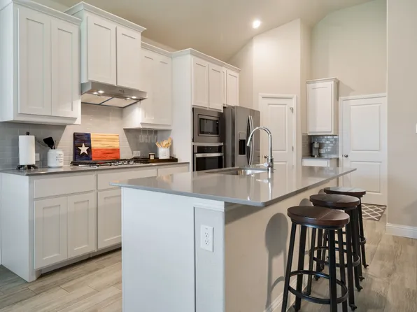 1027 Almond St, Hickory Creek, TX 75065