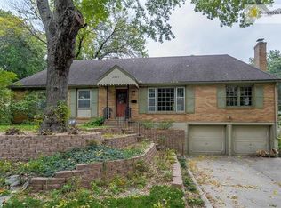 4825 N Gladstone Ave, Kansas City, MO 64119