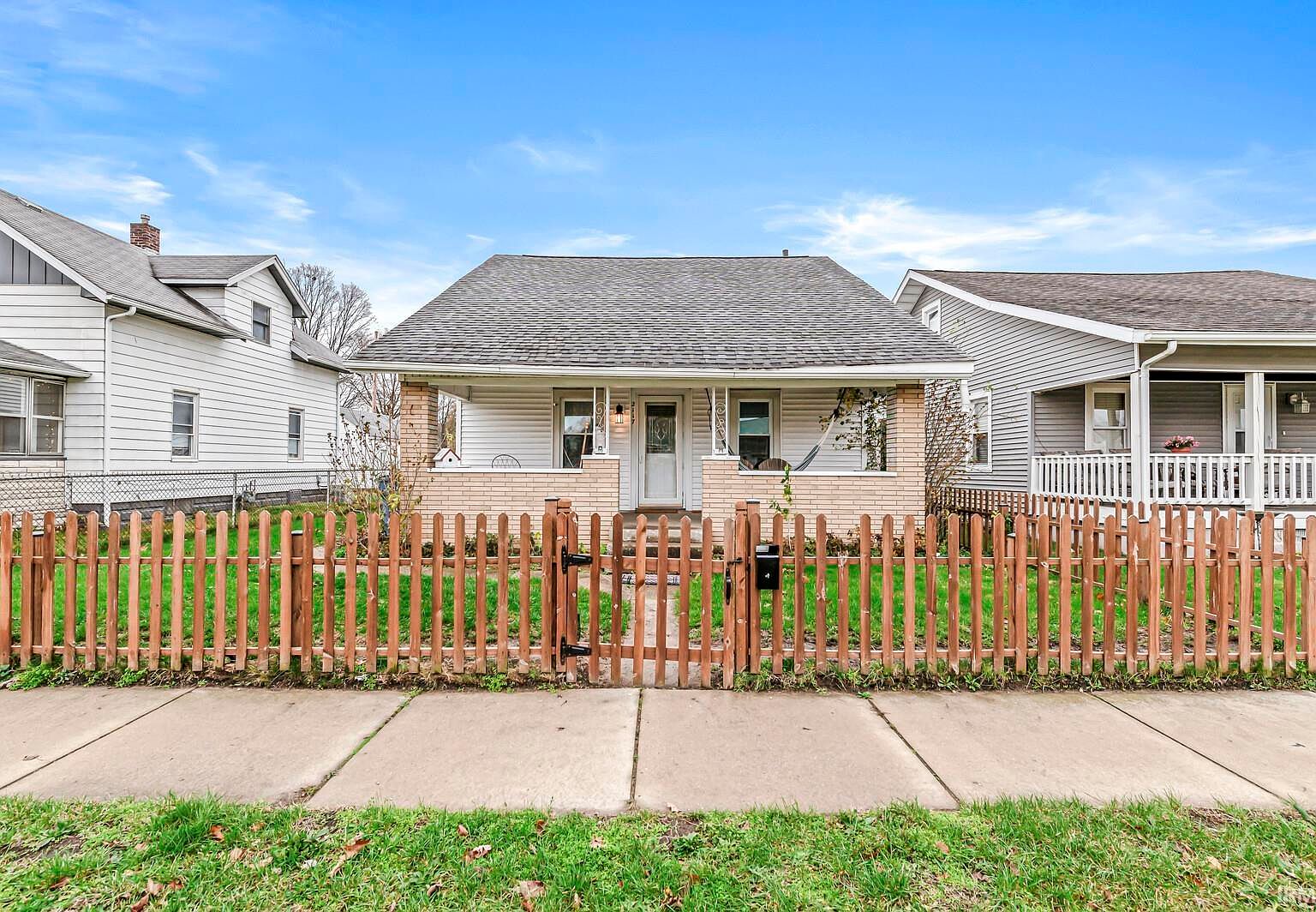 2117 Milburn Blvd, Mishawaka, IN 46544 | Zillow