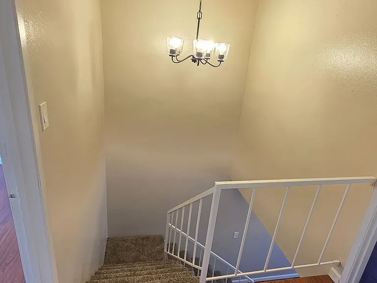 4136 N Thesta St #10 — Photo 12