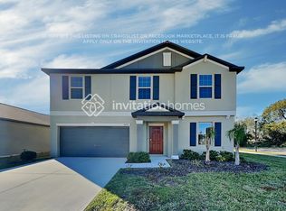 1409 Flower Dust Dr, Ruskin, FL 33570