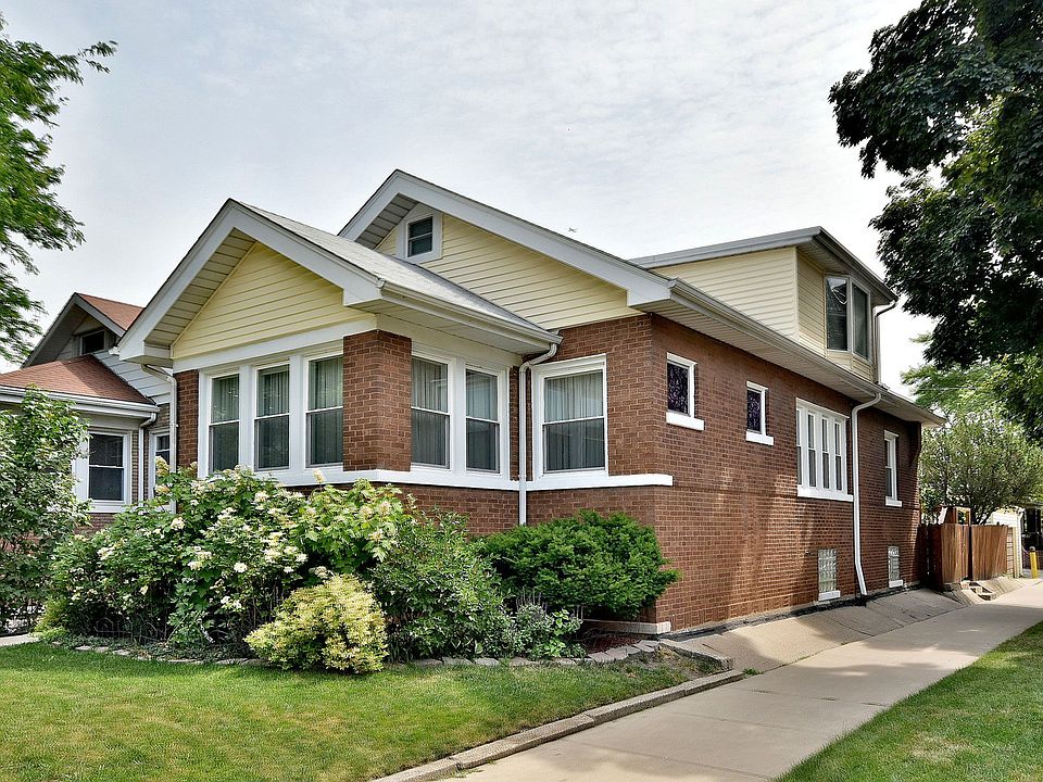 1st image of 5001 N Monticello Ave