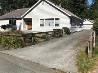6505 Eggert Rd, Eureka, CA 95503