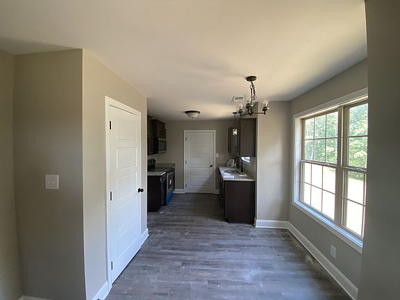 3rd image of 38 Woodland Hls Lot 38