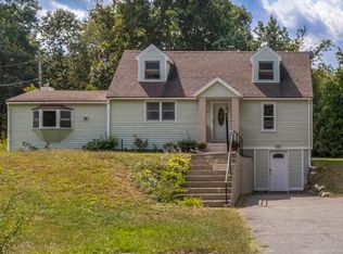 94 Squannacook Rd, Shirley, MA 01464