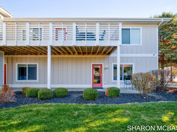 320 Blue Star Hwy #35, Douglas, MI 49406