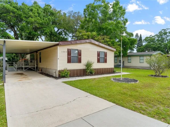 1042 Beckman Dr, South Daytona, FL 32119