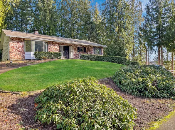 900 Winlock Vader Road, Winlock, WA 98596
