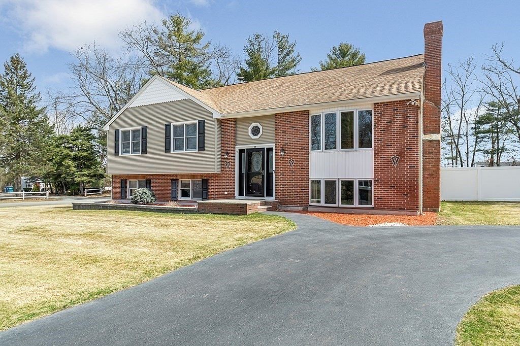 97 Lincoln Rd, Tewksbury, MA 01876 Zillow
