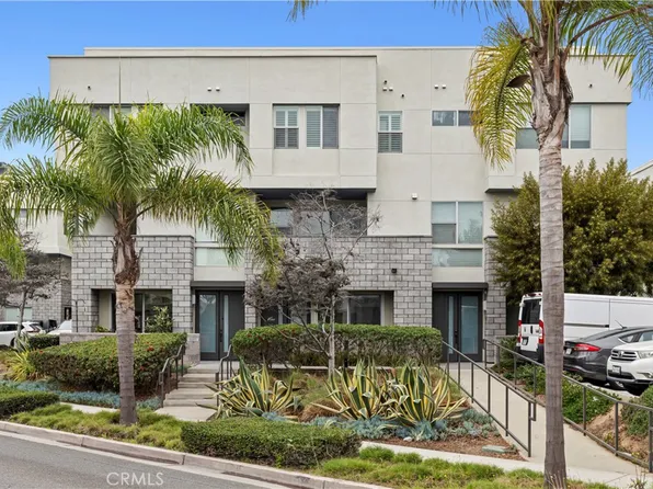 1683 Superior Ave, Costa Mesa, CA 92627