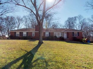 451 Oakley Dr, Nashville, TN 37220