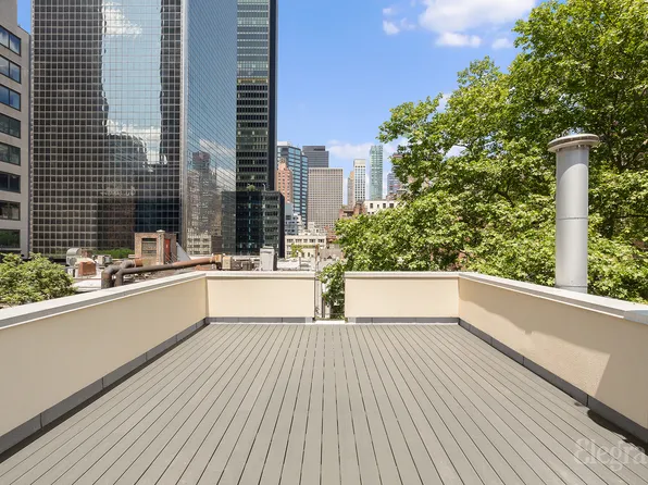 221 East 48th Street image 21 of 24