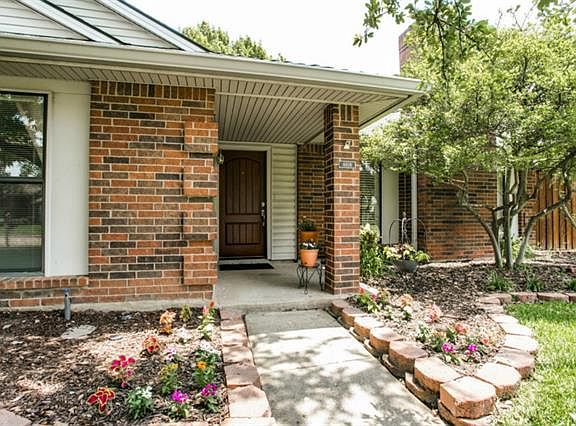 3rd image of 6908 Vero Dr