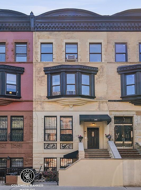 1st image of 252 W 136th St