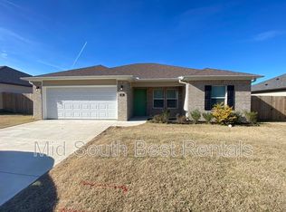 201 Redbud Ct, Jacksonville, AR 72076