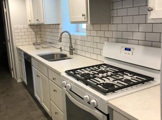 2905 NE Everett St #2, Portland, OR 97232
