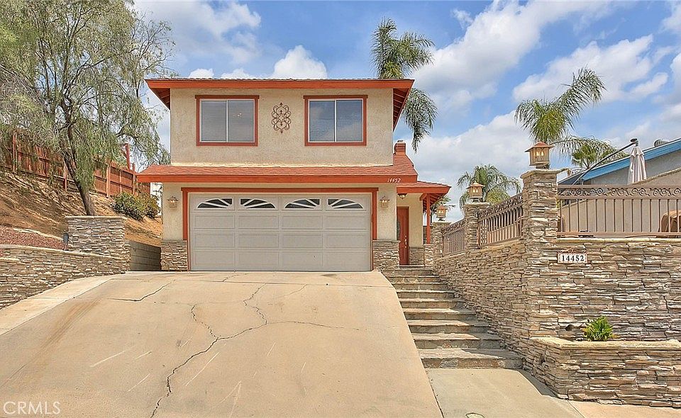 1st image of 14452 Harvey Ln