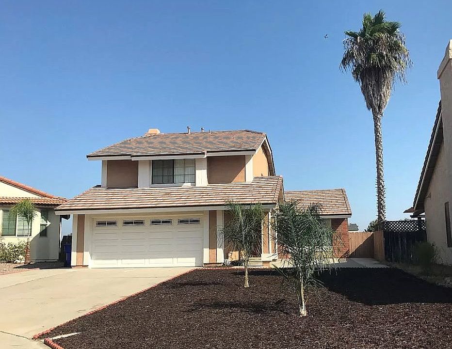 1st image of 7626 Canyon Point Ln