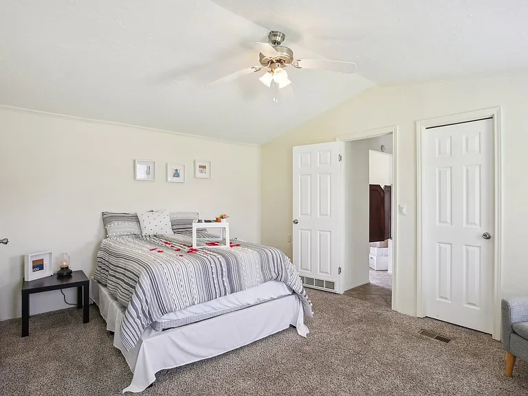 Valley Ridge — Photo 18