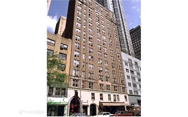 Rented by Douglas Elliman | media 15