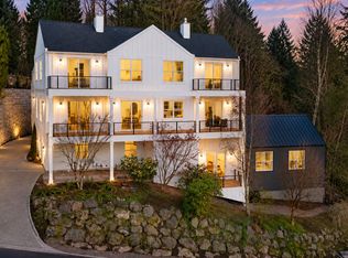 290 SW Moonridge Pl, Portland, OR 97225