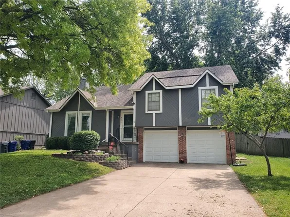 15013 W 149th St, Olathe, KS 66062
