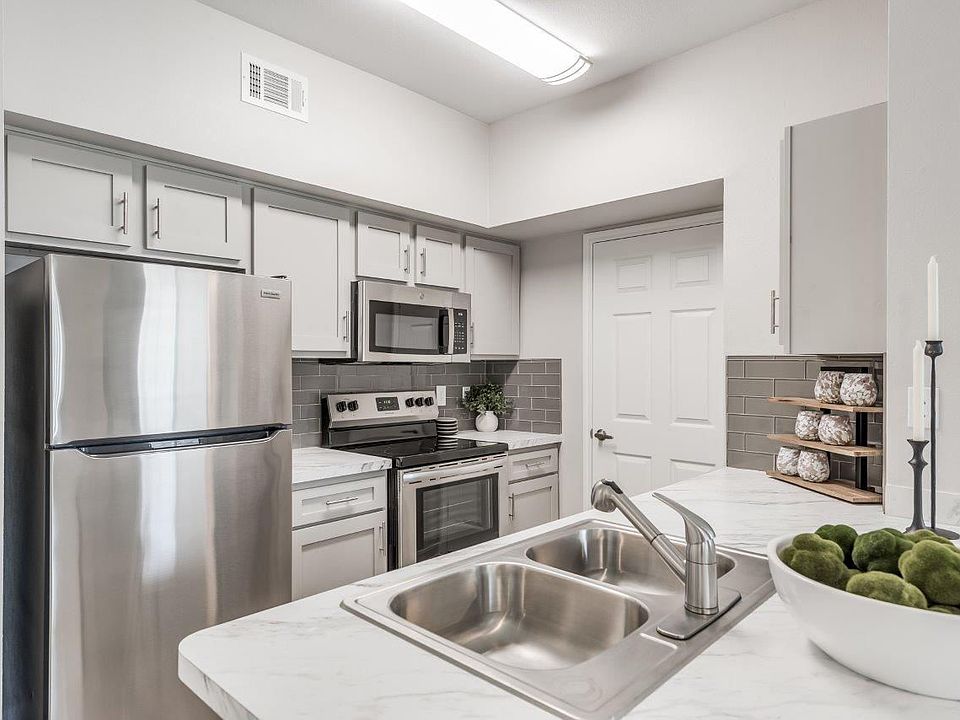 Mirabella Apartment Rentals Houston, TX Zillow