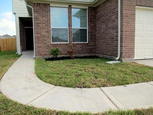 3rd image of 2518 Camarilla Ln