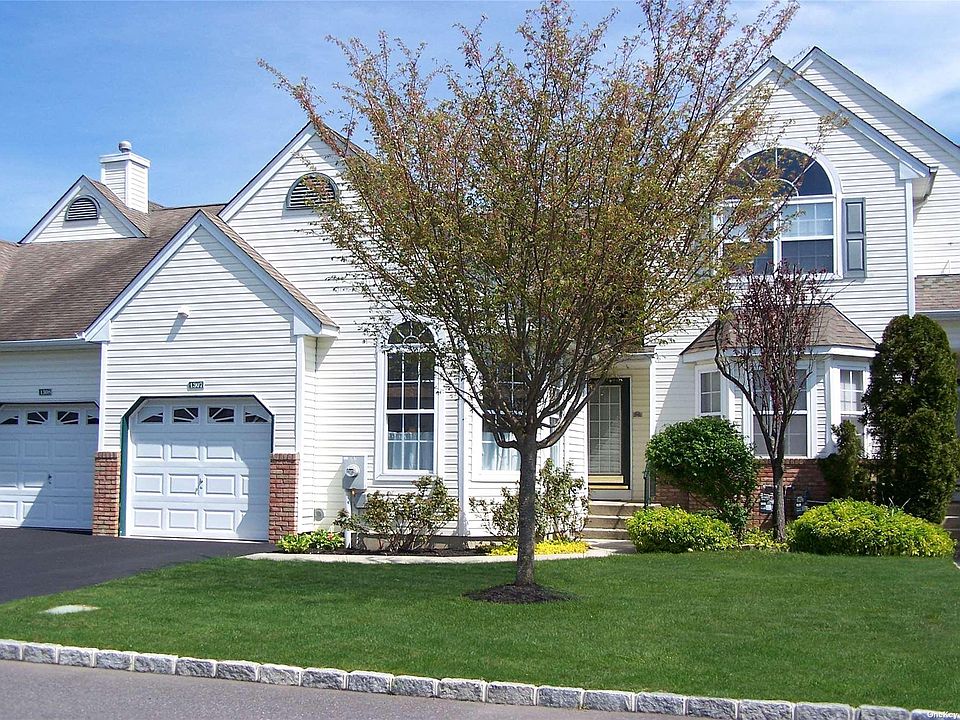 1st image of 1307 Constance Ln