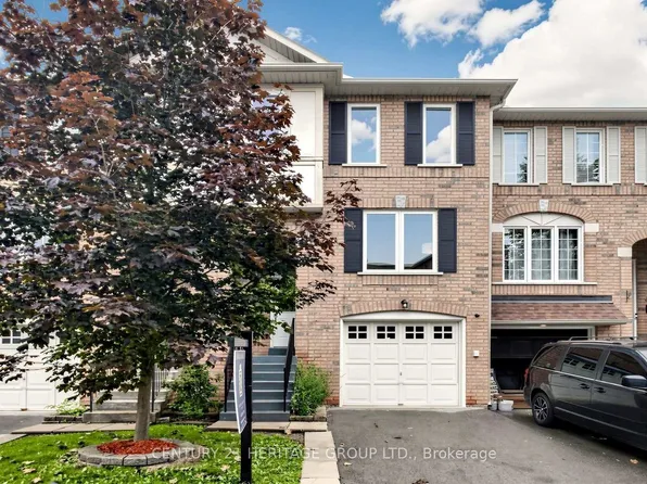 2 Clay Brick Ct #39, Brampton, ON L6V 4M7