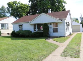 537 N Lewis Ave, Waukegan, IL