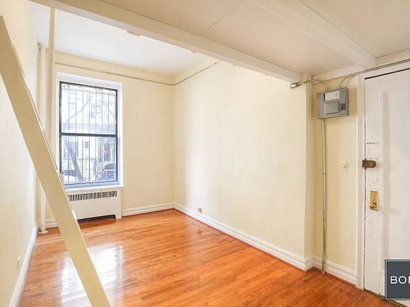 3rd image of 214 W 102nd St APT 1
