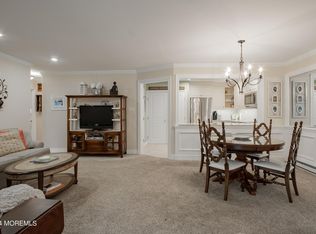 12 Western Reach, Red Bank, NJ 07701